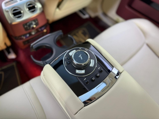 Picture of ROLLS ROYCE GHOST