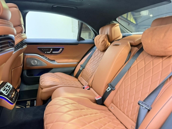 Picture of MERCEDES S580