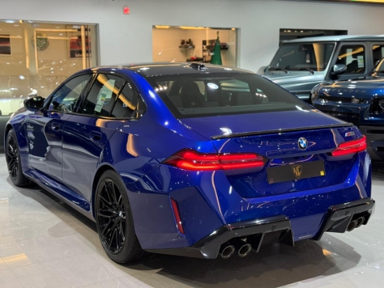 Picture of BMW M5 COMPETITION