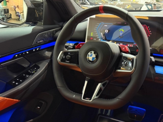 Picture of BMW M5 COMPETITION