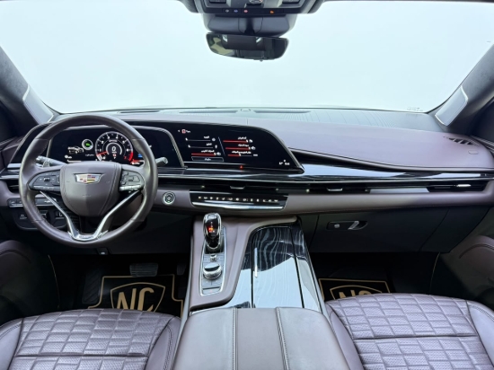 Picture of CADILLAC ESCALADE V